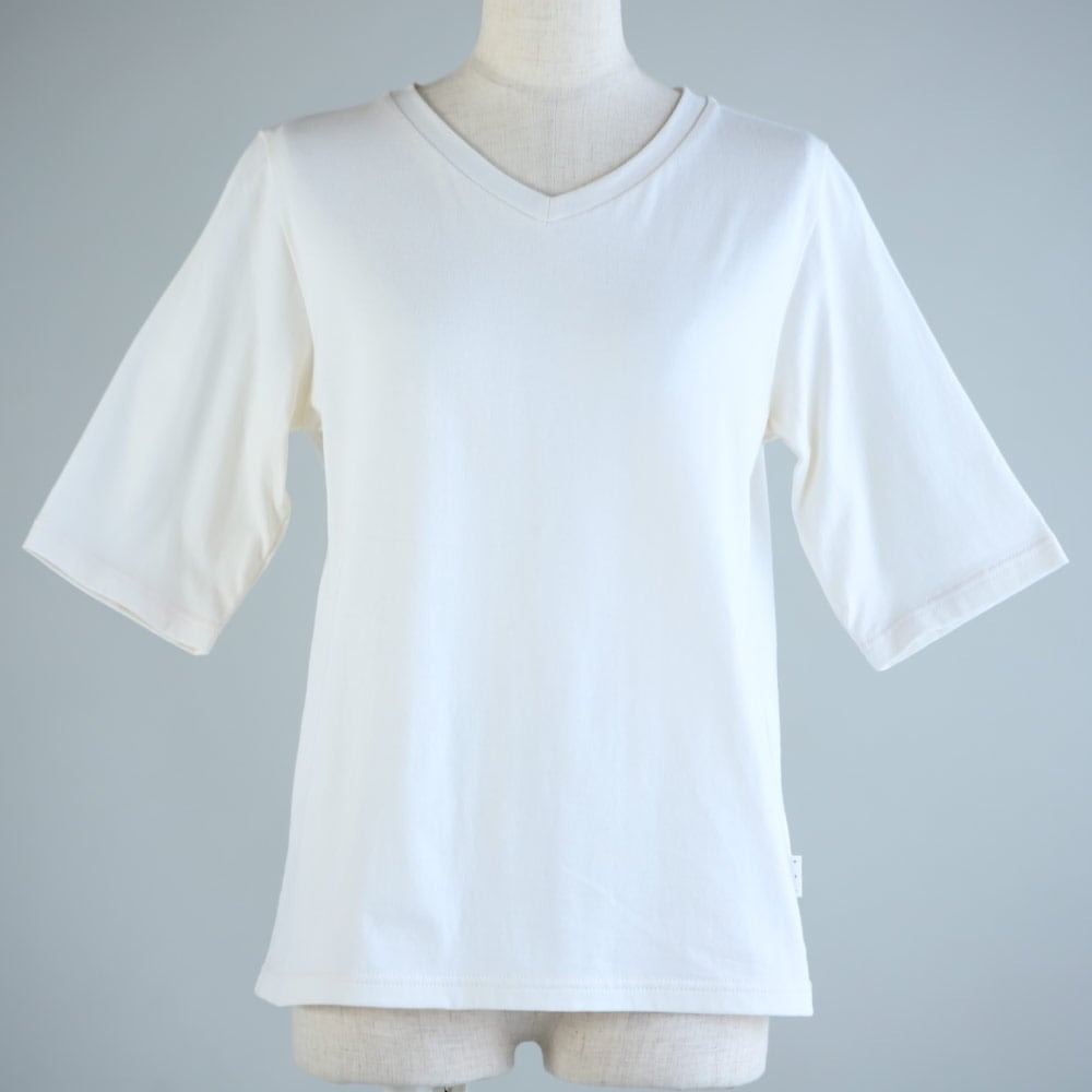 腕やウエストすっきりカバーする天然素材ヨガウェアコットンTシャツ/Vネック5分袖丈|国産(日本製)綿100%