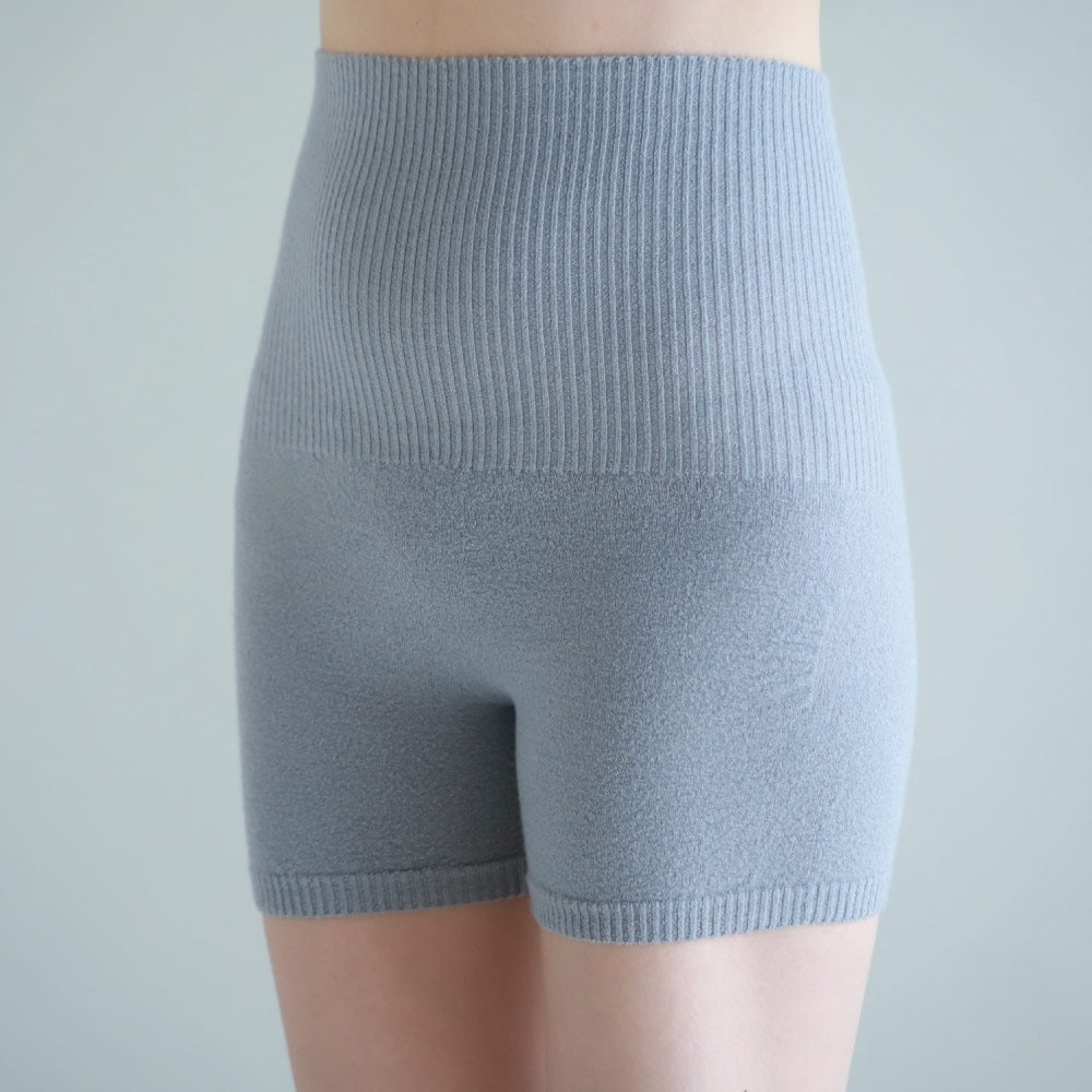 しめつけ感のない|カシミヤシルク腹巻きショートパンツ