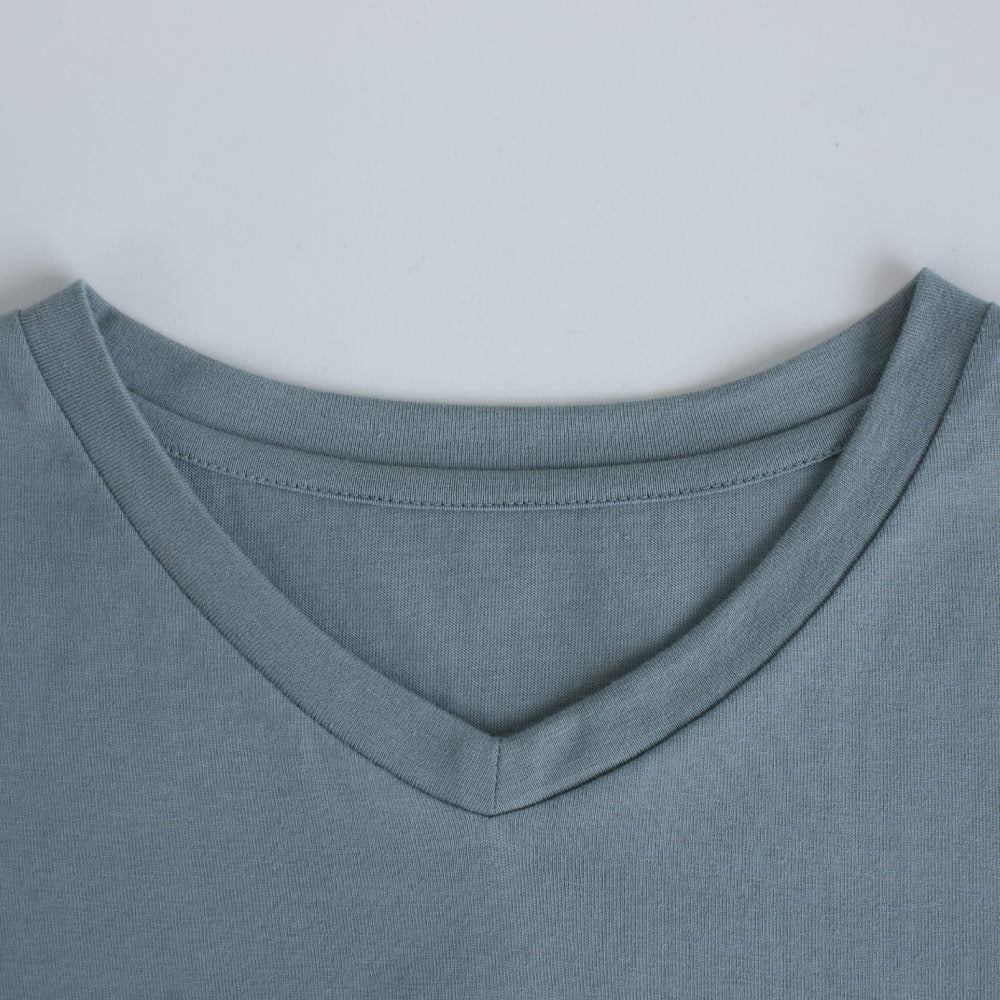 汗ジミ防止・二の腕カバー40代の女性のためのコットンVネックTシャツ（レディース）／5分袖丈